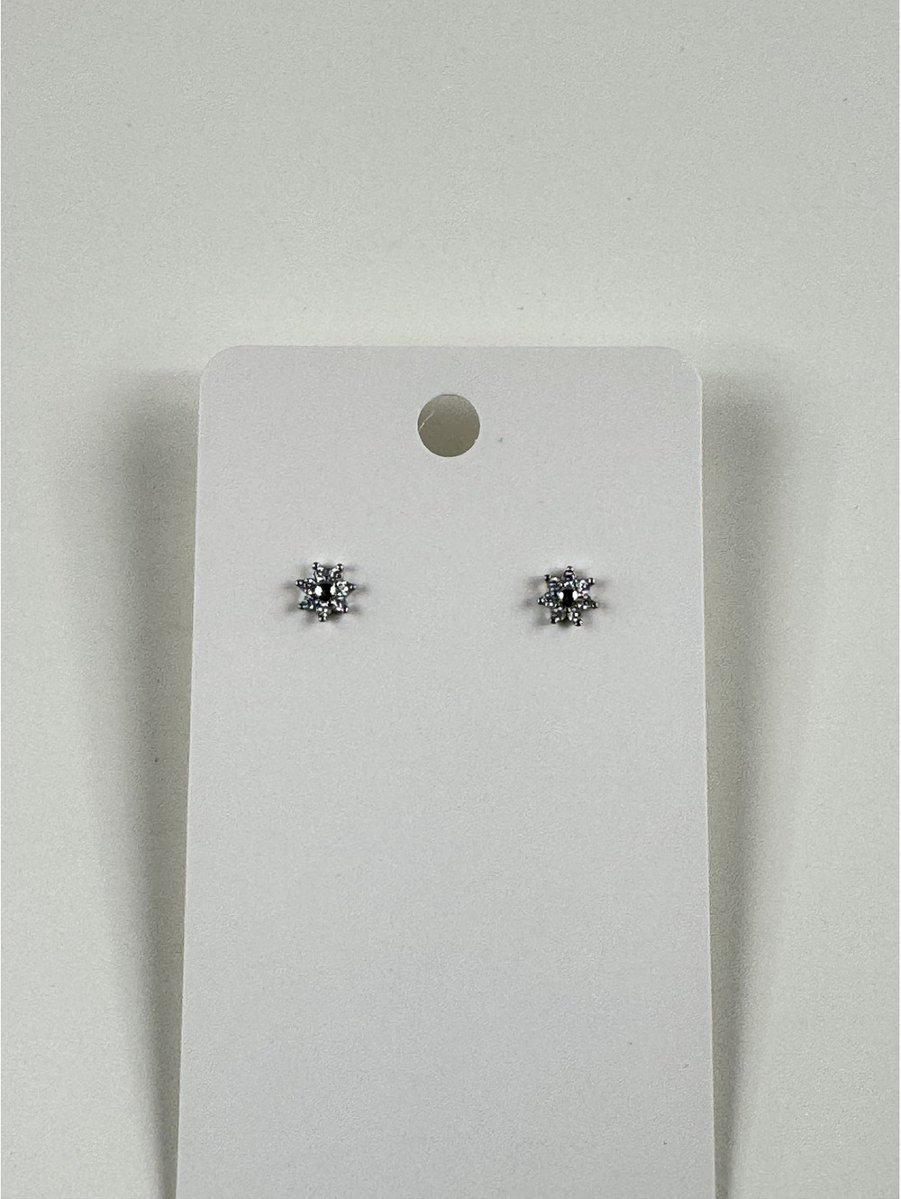 Fashion Jewelry Silver Tone Rhinestone Flower Stud Earrings